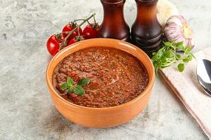 Spanisch traditionell Gazpacho Tomate Suppe foto