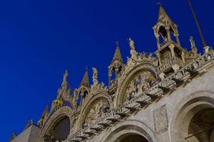 san marco kathedrale, venedig, italien, nachtansicht foto