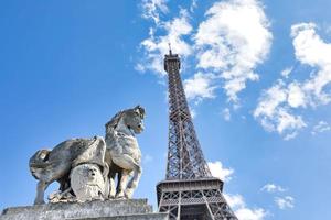 eiffelturm in paris frankreich foto