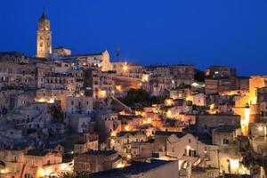 Nachtansicht von Matera Italien, Welterbe foto