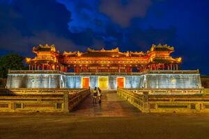 Meridian Tor von Kaiserliche königlich Palast von nguyen Dynastie im Farbton, Vietnam foto