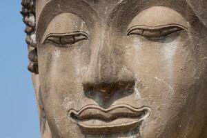 Buddha Gesicht in Wat Chaiwatthanaram, Ayutthaya, Thailand foto