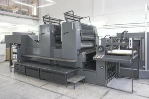 Offsetdruckmaschinen mit zwei, vier und fünf Einheiten