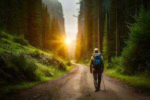ein Mann mit ein Rucksack Spaziergänge Nieder ein Schmutz Straße im das Wald. KI-generiert foto