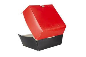 leer öffnen rot und schwarz Kunst Burger Box isoliert auf Weiß Hintergrund foto