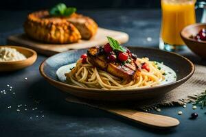 Spaghetti mit Fleisch und Cranberry Soße auf ein dunkel Tisch. KI-generiert foto