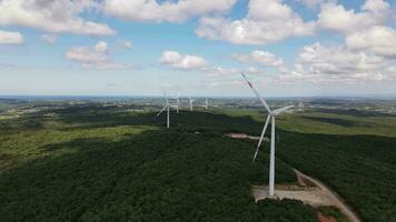 Antenne Drohne Wind Turbine ökologisch Grün Energie foto