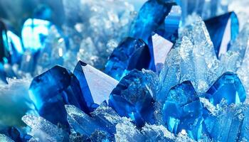 Makro Foto von Blau Kristalle mit Glas Textur.jpg