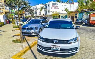 puerto escondido Oaxaca Mexiko 2023 typisch schön bunt Tourist Straße Bürgersteig Stadt puerto escondido Mexiko. foto