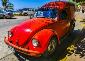 puerto escondido Oaxaca Mexiko 2023 bunt abgestimmt alt klassisch Jahrgang Auto Autos puerto escondido Mexiko. foto