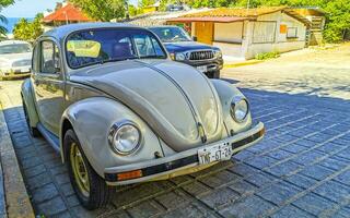 puerto escondido Oaxaca Mexiko 2023 bunt abgestimmt alt klassisch Jahrgang Auto Autos puerto escondido Mexiko. foto