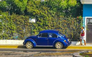 puerto escondido Oaxaca Mexiko 2023 bunt abgestimmt alt klassisch Jahrgang Auto Autos puerto escondido Mexiko. foto