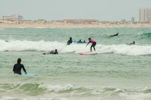 Surfen Schulen im baleal Insel, Portugal foto