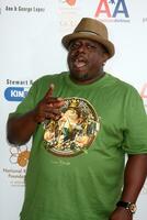 Cedric das Entertainer ankommen beim das National Niere Stiftung Berühmtheit Golf klassisch beim das Seeufer Seeufer Golf Verein im Burbank ca. im Mai 4 foto