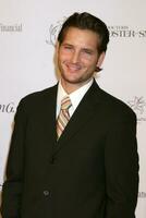 Peter facinelli ankommen beim das 11 .. jährlich Lili claire Stiftung Vorteil Abendessen Konzert Gala beim das Santa Monica staatsbürgerlich Center im Santa Monica ca. auf Oktober 4 2008 foto