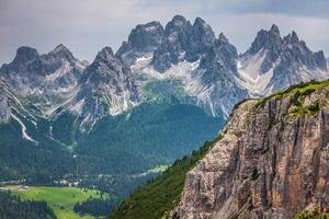 Nationalpark Panorama und Dolomiti Berge in Cortina d'ampezzo, Norditalien foto