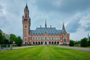 das Frieden Palast International Gesetz administrative Gebäude im das Haag, das Niederlande foto