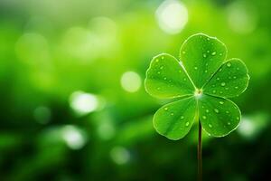 Grün Kleeblatt Blätter auf ein dunkel Hintergrund. St Patrick's Tag. ai generiert foto