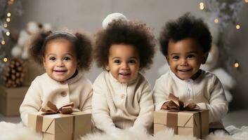 drei Kinder mit Weihnachten die Geschenke. ai generiert. foto