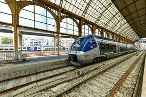 nice-ville Zug Bahnhof - - Frankreich foto