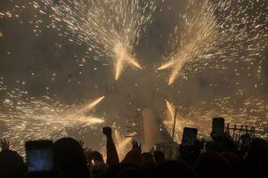 cavallo di fuoco übersetzen Pferd von Feuer Feuerwerk Anzeige im ripa foto