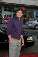 matt Lanter ankommen beim das Geist von Freundinnen Vergangenheit Premiere beim graumans Chinesisch Theater im los Engel ca. auf April 27 2009 foto