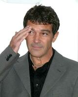 Antonio Banderas gehen von Ruhm Zeremonie zum Antonio Banderas los Engel ca. Oktober 18 2005 foto