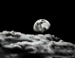 ai generiert das Mond beim Nacht. foto