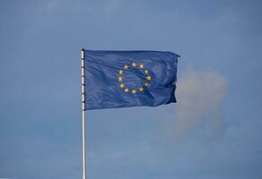 Flagge Europa auf Himmel foto