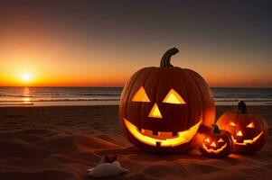 Halloween auf ein Strand. Kürbisse, Seestern und Muscheln auf das Strand beim Sonnenuntergang. ai generiert foto