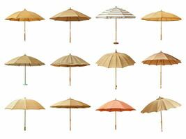 ai generiert Stroh Strand Regenschirm Sammlung isoliert auf Weiß Hintergrund foto
