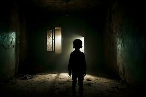 ai generiert dunkel Silhouette von Kind im unheimlich Zimmer ai generativ foto