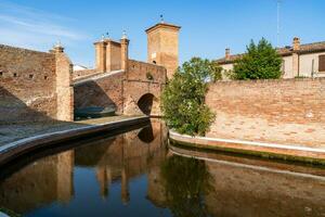 comacchio und das Brücke foto