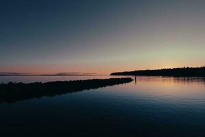 spektakulär Sonnenuntergang im Vancouver Bucht foto