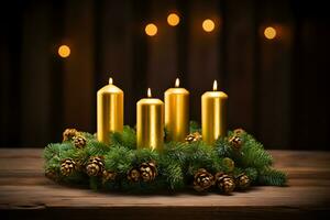 vier Gold Verbrennung Kerzen mit Tanne Zapfen zum Deutsche Advent Jahreszeit. Weihnachten Kranz Dekoration auf dunkel Hintergrund. ai generativ foto
