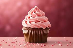 ai generiert Valentinstag Cupcake mit herzförmig Sträusel auf rot Hintergrund foto