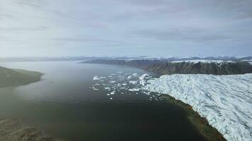 Antarktischer schmelzender Gletscher in einer globalen Erwärmungsumgebung foto