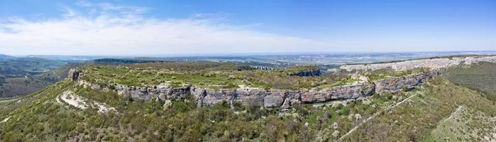 Luftbild auf der mittelalterlichen Festung Mangup Grünkohl, Krim. foto