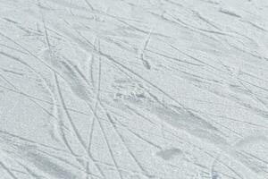 Spuren auf das Eis von Rollschuhe auf das Eisbahn foto