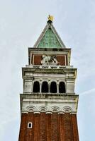 das san Marco Turm im Venedig foto