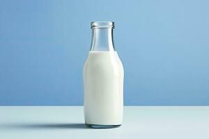 ai generiert ein Glas Flasche mit voll Milch auf Blau Hintergrund. foto