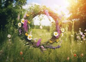 ai generiert rustikal Wildblumen Kranz auf ein sonnig Wiese. Sommer- Sonnenwende Tag, Hochsommer- Konzept. generativ ai foto