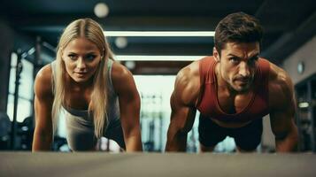 ai generiert ein Mann und Frau durchführen Liegestütze im ein Fitnessstudio, präsentieren ihr Stärke und Widmung zu Fitness. generativ ai foto