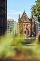 historisch Gebäude im das speicherstadt von Hamburg, Deutschland foto