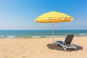 ai generiert Sonne Liege mit Regenschirm auf das Strand, Sommer- Ferien Hintergrund. ai generiert foto