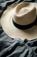 ai generiert ein Stroh Hut, Sonnenbrille und ein Stroh Eimer Hut Lügen auf ein Weiß Decke, foto