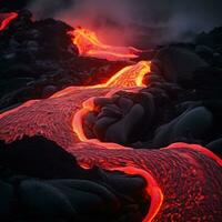 ai generiert Hitze und Energie von ein Vulkane Lava erfasst das geschmolzen Felsen wie es Kaskaden Nieder das Berghang foto