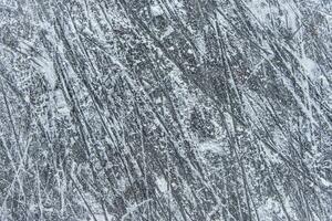 Spuren auf das Eis von Rollschuhe auf das Eisbahn foto