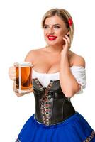 schön jung blond Mädchen von Oktoberfest Bier Stein foto