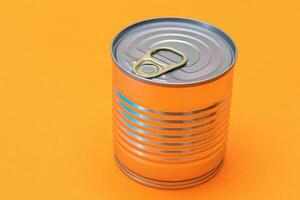 ungeöffnet Zinn können mit leer Kante auf Orange Hintergrund. Dosen- Lebensmittel. Aluminium können zum sicher und lange Begriff Lager von Lebensmittel. Stahl versiegelt Essen Lager Container foto